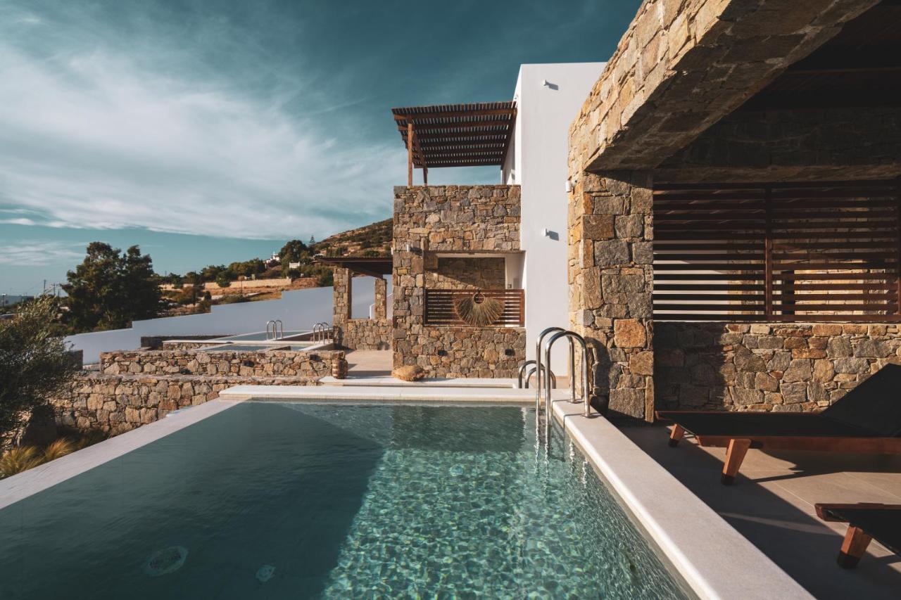 Kouros Blanc Resort & Suites Pounda Bagian luar foto