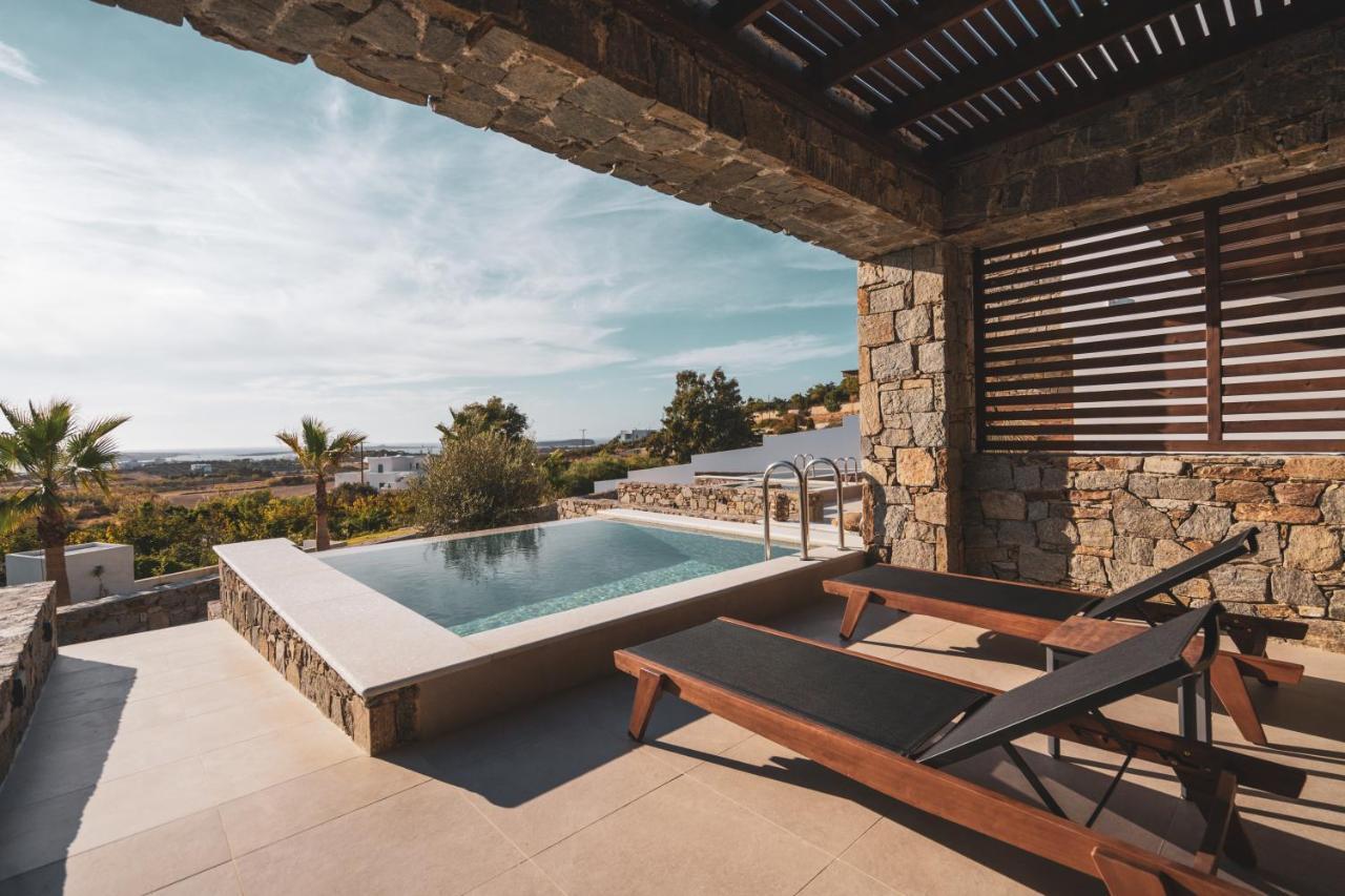 Kouros Blanc Resort & Suites Pounda Bagian luar foto