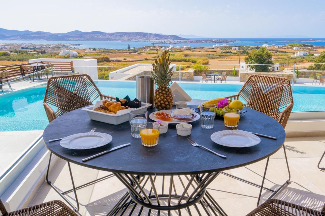 Kouros Blanc Resort & Suites Pounda Bagian luar foto
