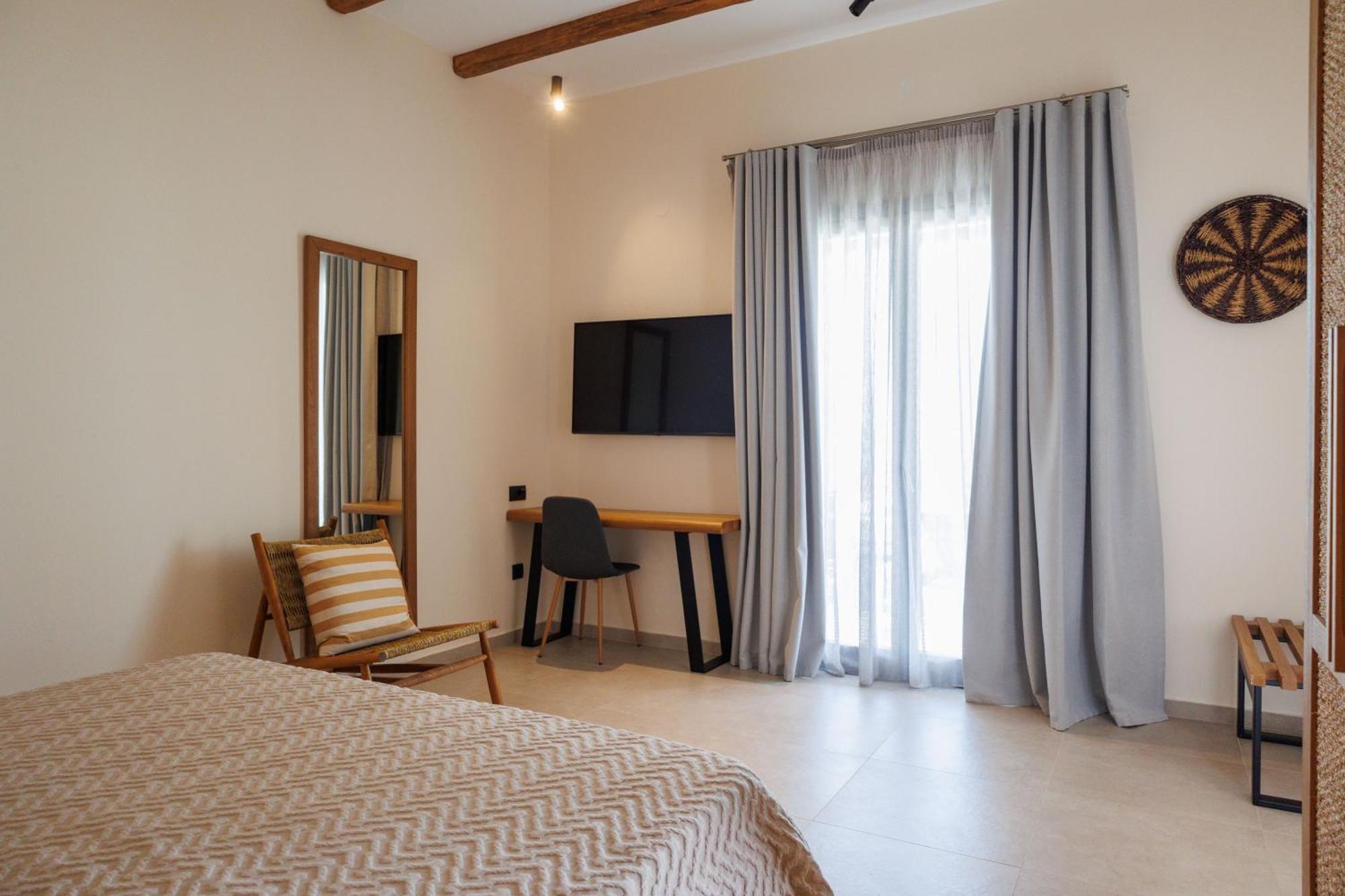 Kouros Blanc Resort & Suites Pounda Ruang foto