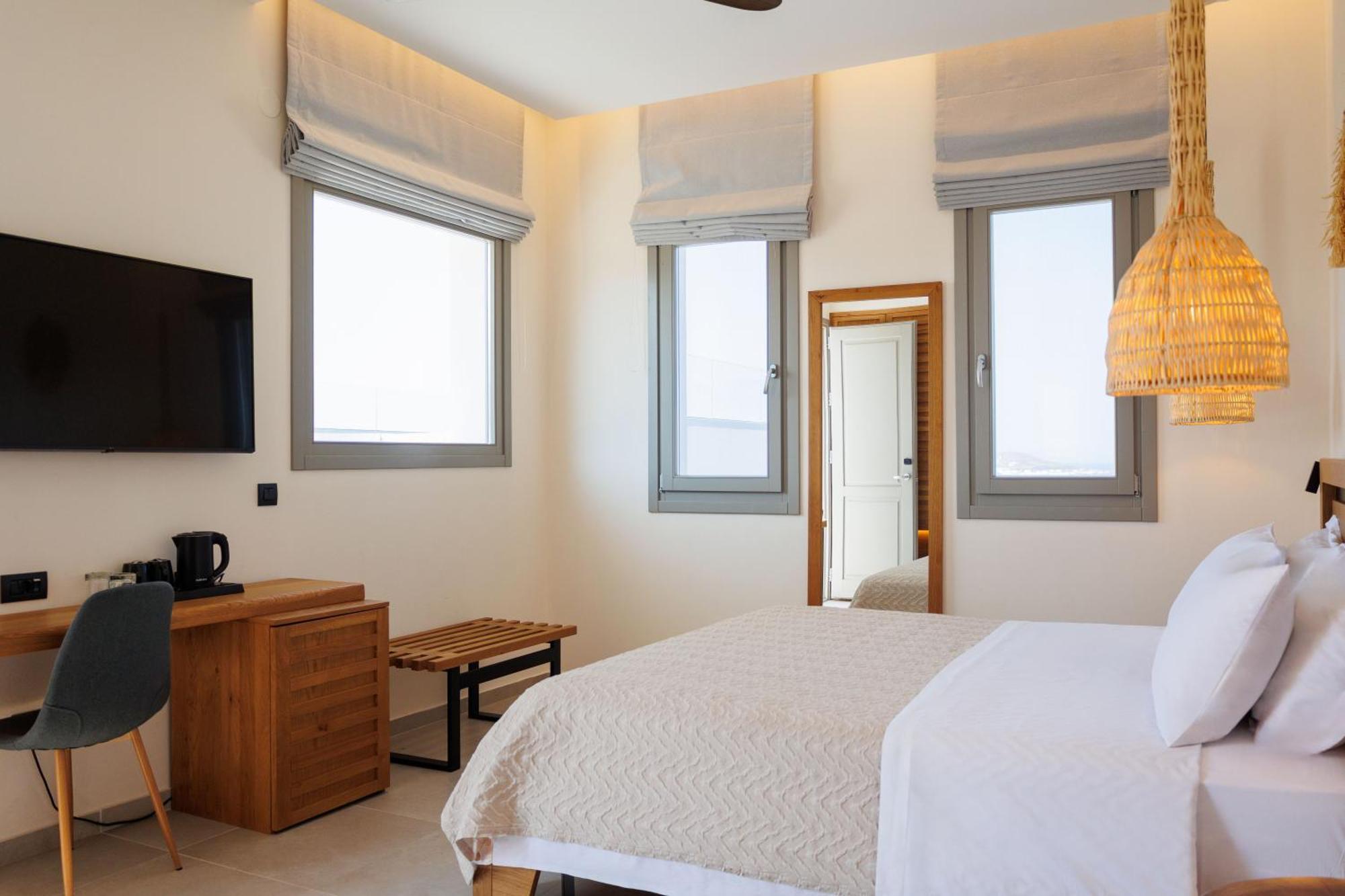 Kouros Blanc Resort & Suites Pounda Bagian luar foto